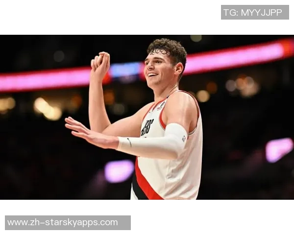 菜鸟杨瀚森首秀表现亮眼乐福雷诺各显神通仍需提升团队默契 菜鸟杨瀚森首秀表现亮眼乐福雷诺各显神通仍需提升团队默契